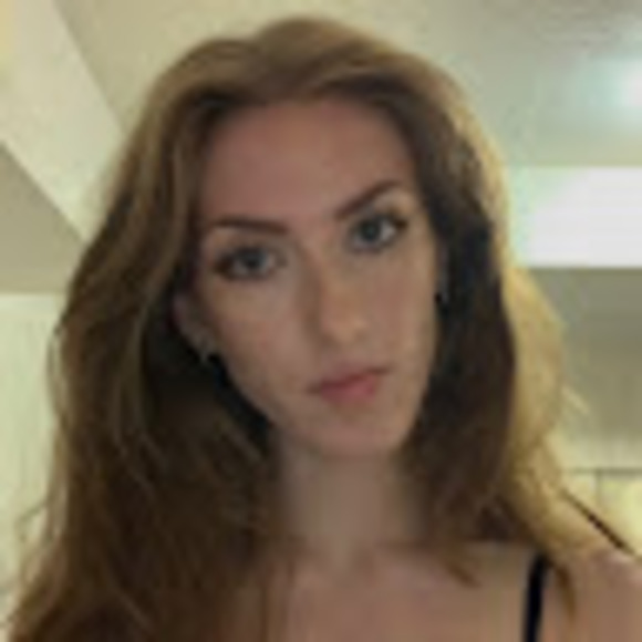 Meet your Posher, Ellie - Picture 1 of 1